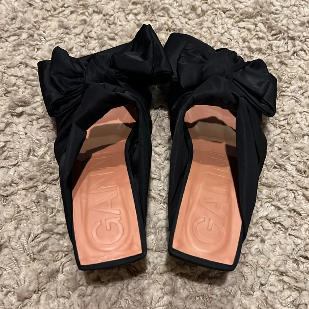 Ganni Black Soft Bow Kitten Heel Sandals Mule Size 7 - Picture 3 of 6